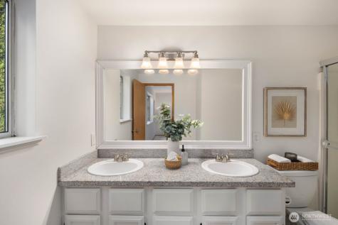4623 143rd Place SW Lynnwood WA 98087