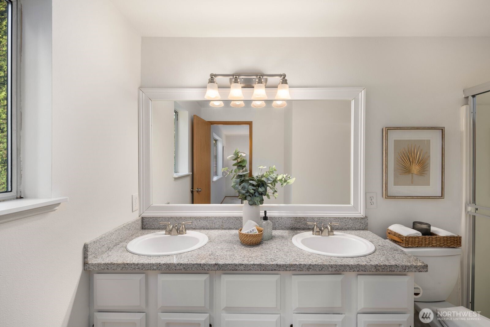 4623 143rd Place SW Lynnwood WA 98087