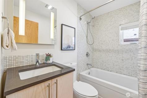 2113 15th Avenue S Seattle WA 98144