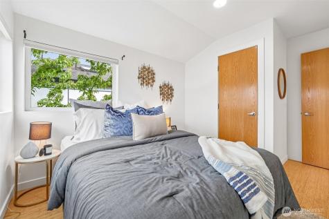 2113 15th Avenue S Seattle WA 98144