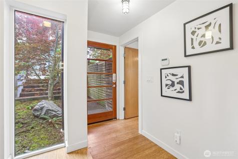 2113 15th Avenue S Seattle WA 98144