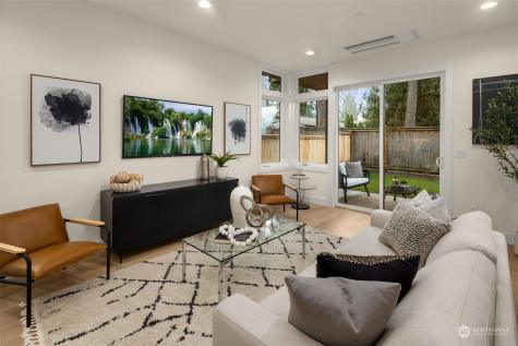 12710 NE 72nd Street Kirkland WA 98033