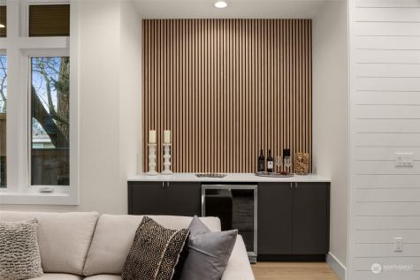 12710 NE 72nd Street Kirkland WA 98033