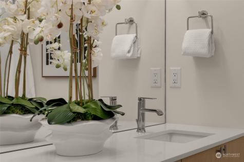 12710 NE 72nd Street Kirkland WA 98033