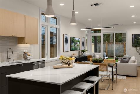 12710 NE 72nd Street Kirkland WA 98033