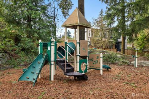 12710 NE 72nd Street Kirkland WA 98033