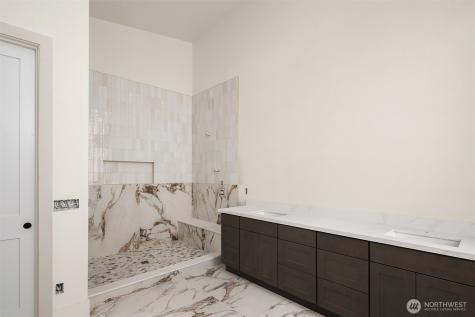 5222 Forest Avenue SE Mercer Island WA 98040