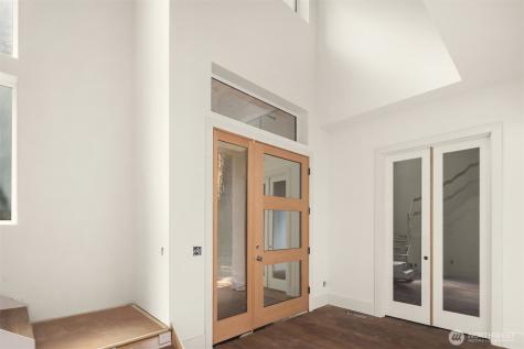 5222 Forest Avenue SE Mercer Island WA 98040