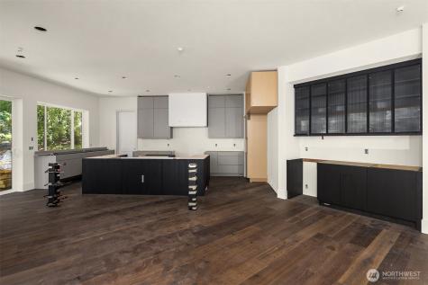 5222 Forest Avenue SE Mercer Island WA 98040