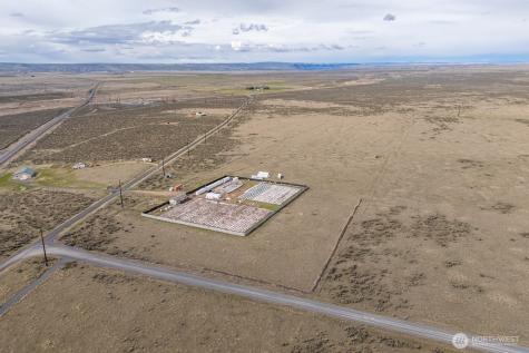 11061 NE Neppel Road Moses Lake WA 98804