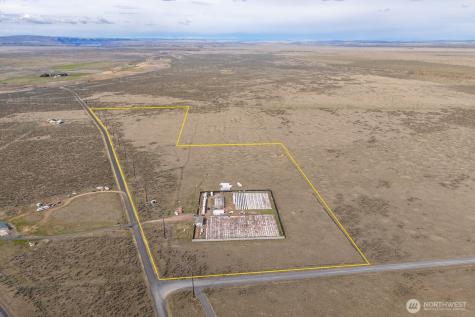 11061 NE Neppel Road Moses Lake WA 98804