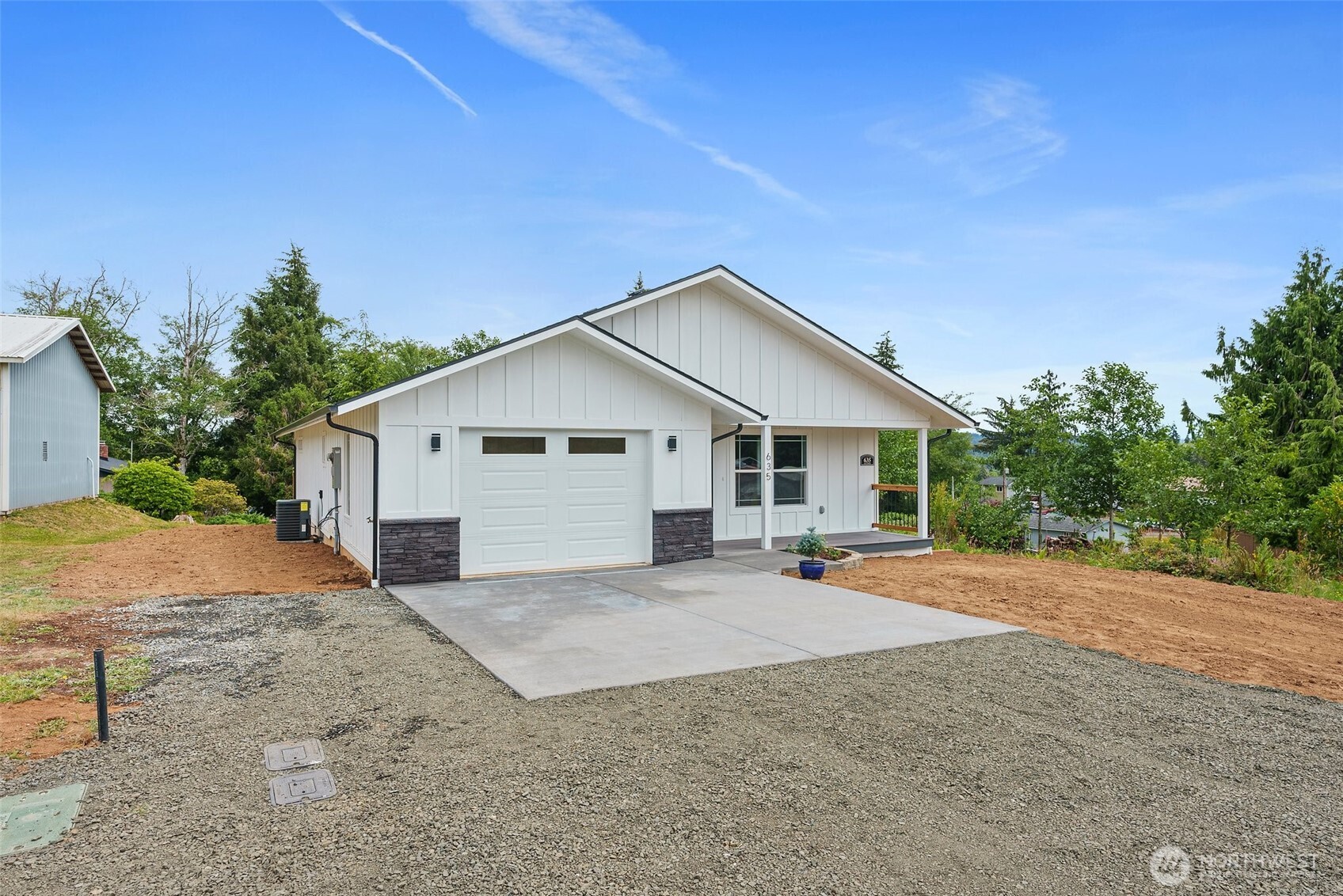 635 Elm Street Raymond WA 98577