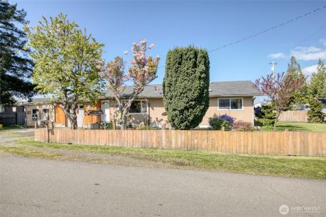 317 N Maple Street Aberdeen WA 98520
