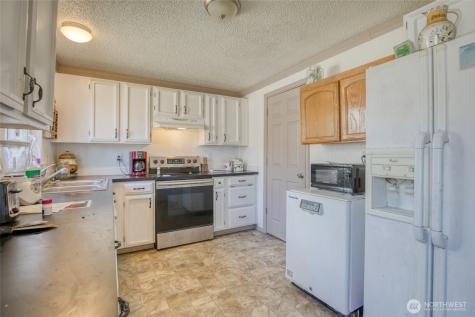317 N Maple Street Aberdeen WA 98520