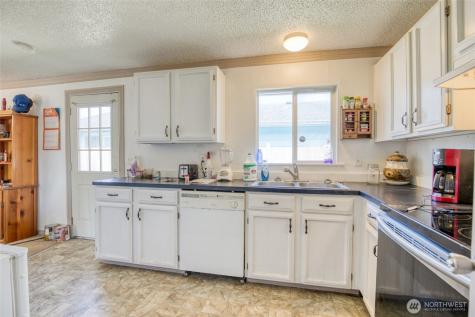 317 N Maple Street Aberdeen WA 98520