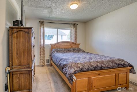 317 N Maple Street Aberdeen WA 98520