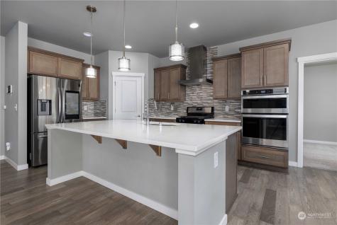 16808 124th Avenue Court E. Puyallup WA 98374
