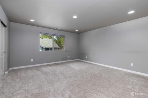 16808 124th Avenue Court E. Puyallup WA 98374