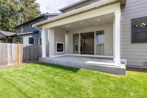 16808 124th Avenue Court E. Puyallup WA 98374