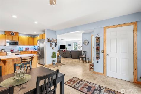 8348 Main Street #1 Peshastin WA 98847