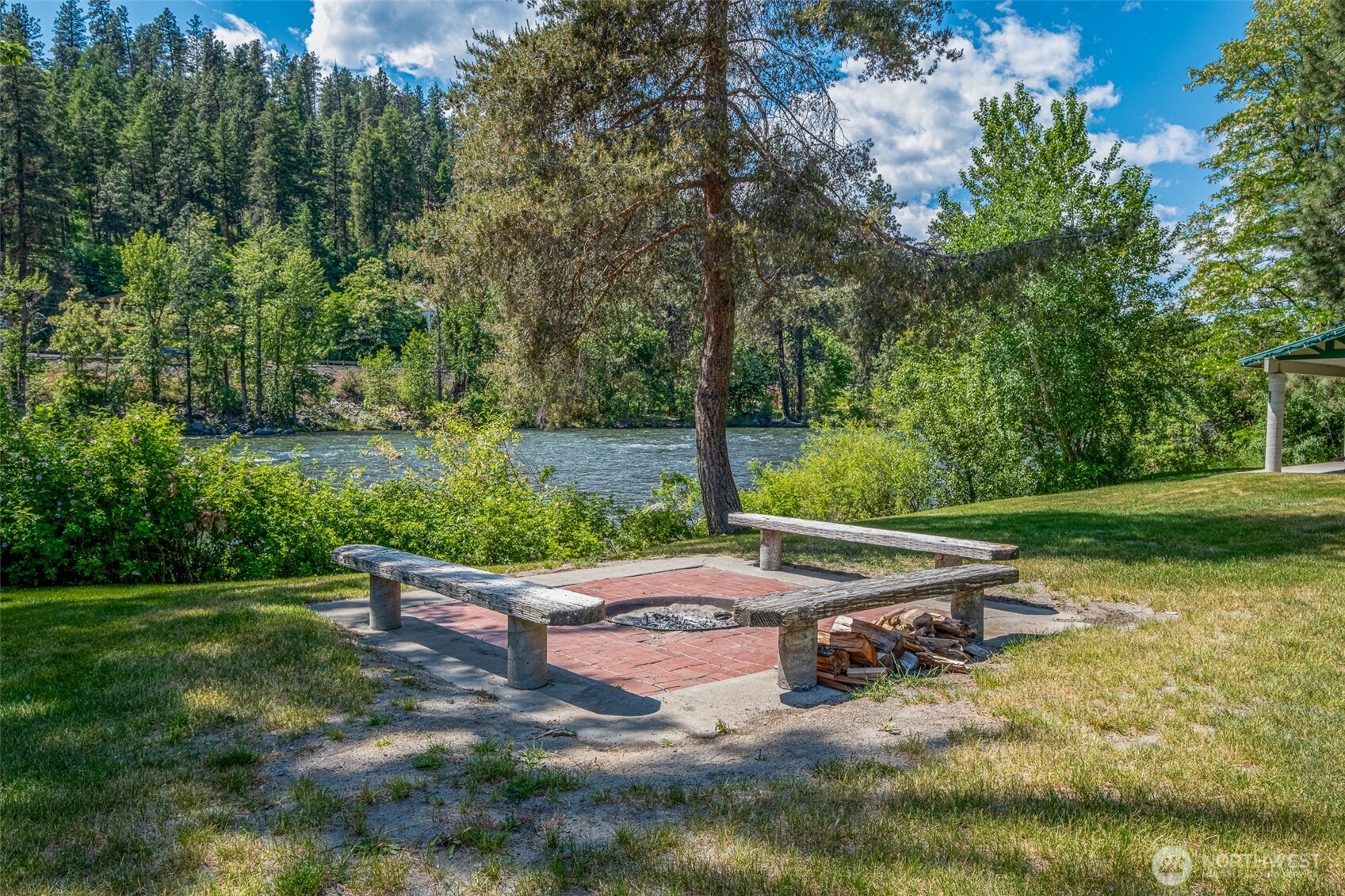 8348 Main Street #1 Peshastin WA 98847