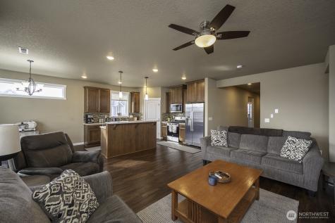 702 K Street NE Quincy WA 98848