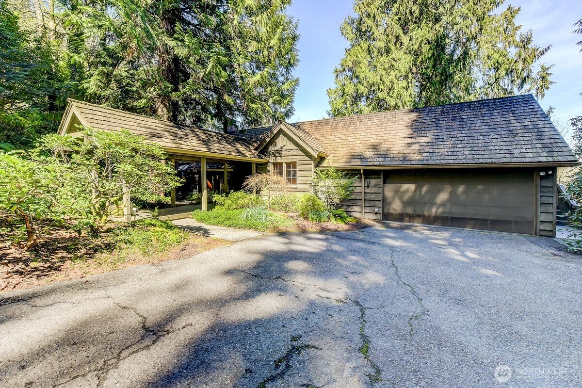 7802 NE 170th Street Kenmore WA 98028