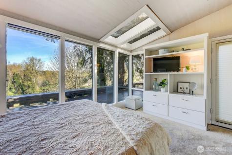 7802 NE 170th Street Kenmore WA 98028