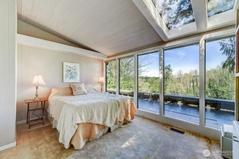 7802 NE 170th Street Kenmore WA 98028