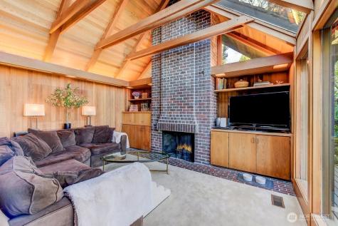 7802 NE 170th Street Kenmore WA 98028