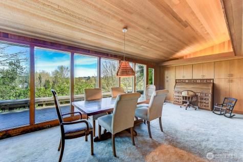 7802 NE 170th Street Kenmore WA 98028