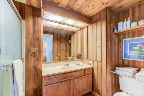 7802 NE 170th Street Kenmore WA 98028
