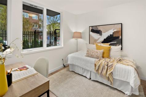 109 22nd Avenue E Seattle WA 98112