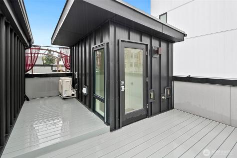 109 22nd Avenue E Seattle WA 98112