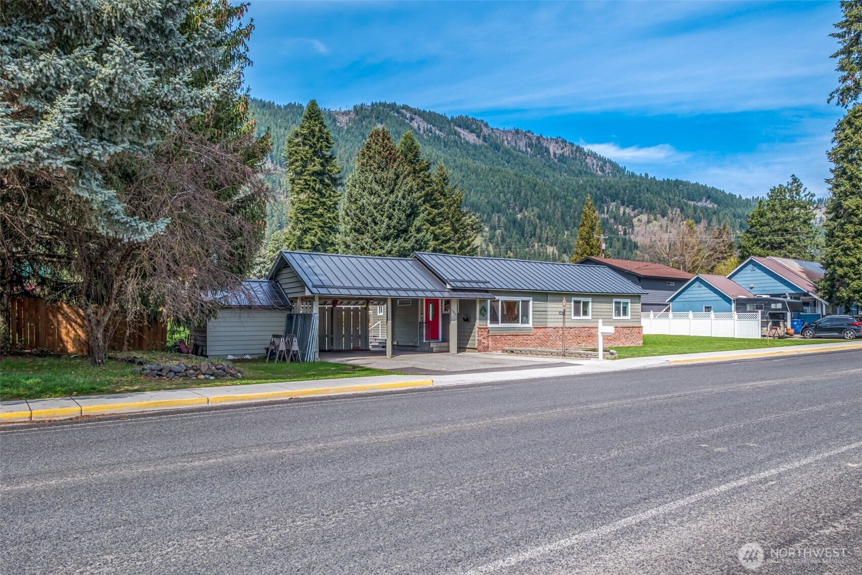 147 Ski Hill Drive Leavenworth WA 98826