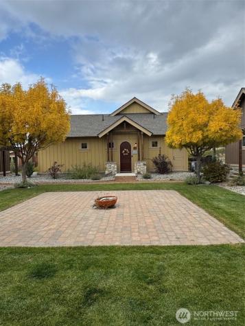 130 Village Way Oroville WA 98844