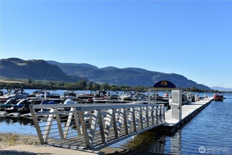 130 Village Way Oroville WA 98844