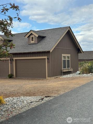 130 Village Way Oroville WA 98844