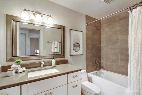 17420 151st Avenue Ne Woodinville WA 98072