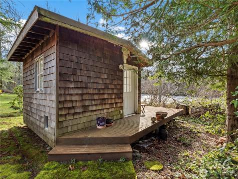 32805 SE 310th Street Ravensdale WA 98051