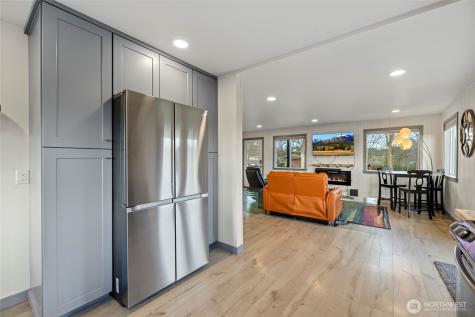 2010 Sweetbriar Lane Oak Harbor WA 98277