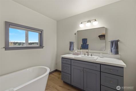 2010 Sweetbriar Lane Oak Harbor WA 98277