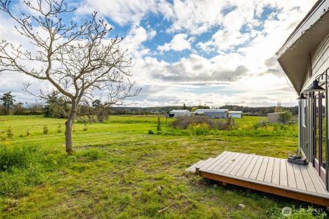 2010 Sweetbriar Lane Oak Harbor WA 98277