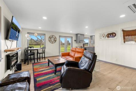 2010 Sweetbriar Lane Oak Harbor WA 98277