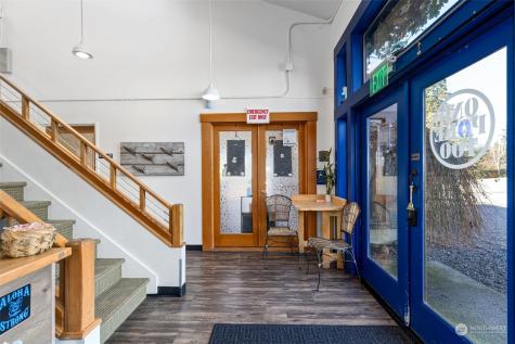 25960 Central Avenue NE Kingston WA 98346