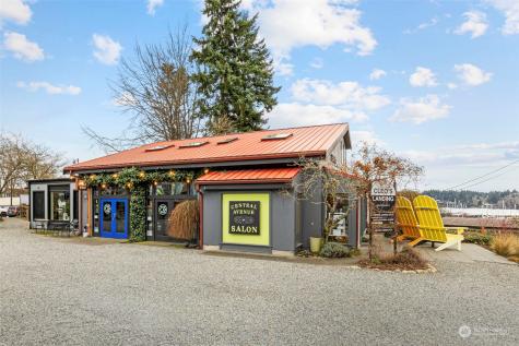 25960 Central Avenue NE Kingston WA 98346