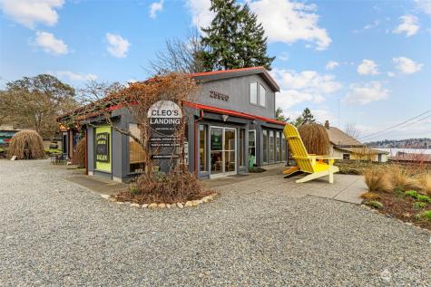 25960 Central Avenue NE Kingston WA 98346