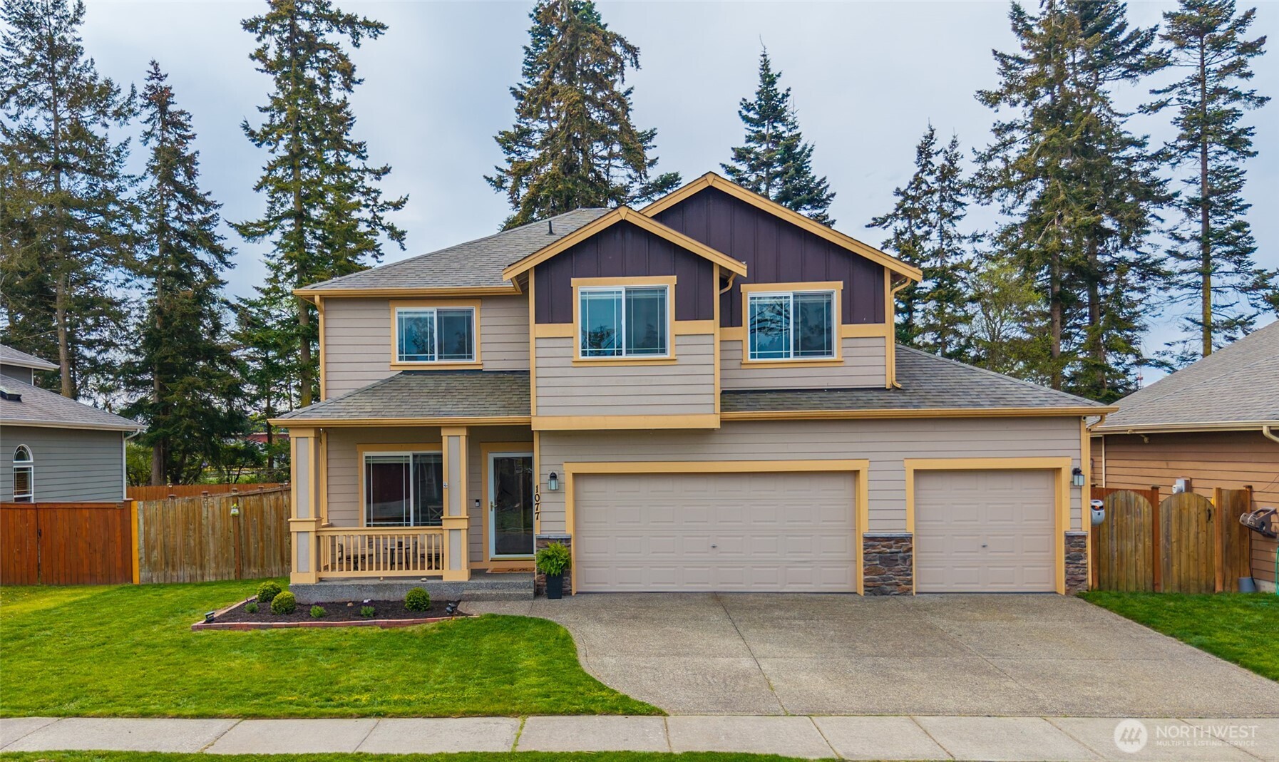 1077 NW Longview Drive Oak Harbor WA 98277