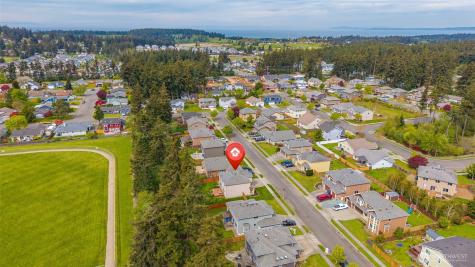 1077 NW Longview Drive Oak Harbor WA 98277