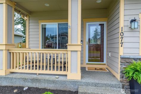 1077 NW Longview Drive Oak Harbor WA 98277